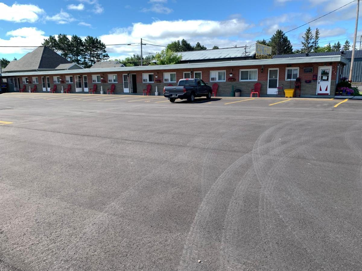 Trunk Road Motel Sault Ste. Marie Exterior photo