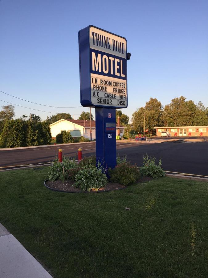 Trunk Road Motel Sault Ste. Marie Exterior photo